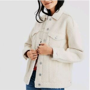 American Eagle Outfitters mid-length sherpa shacket in beige/cream
